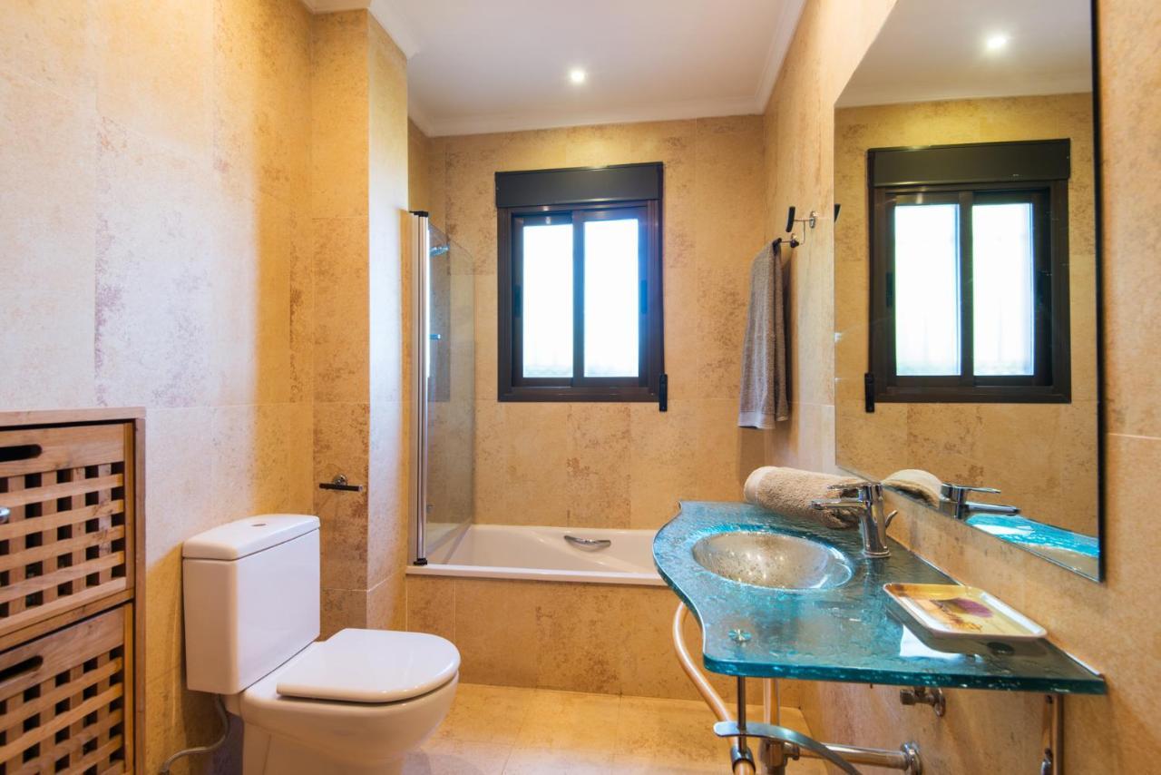 Holiday home Andalucia Atlantida, Casa Con Piscina Privada *